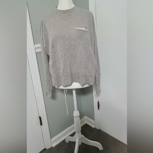 Demylee New York Cashmere Gray Long Sleeve Sweater with Front Pocket XS - Picture 1 of 5